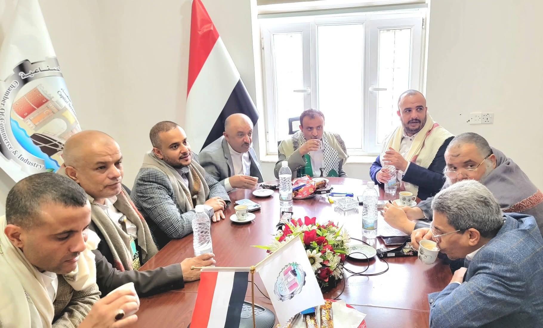 رئيس غرفة الأمانة ووزير الزراعة يبحثان تعزيز الدعم لقطاع الدواجن و معالجة قضاياه